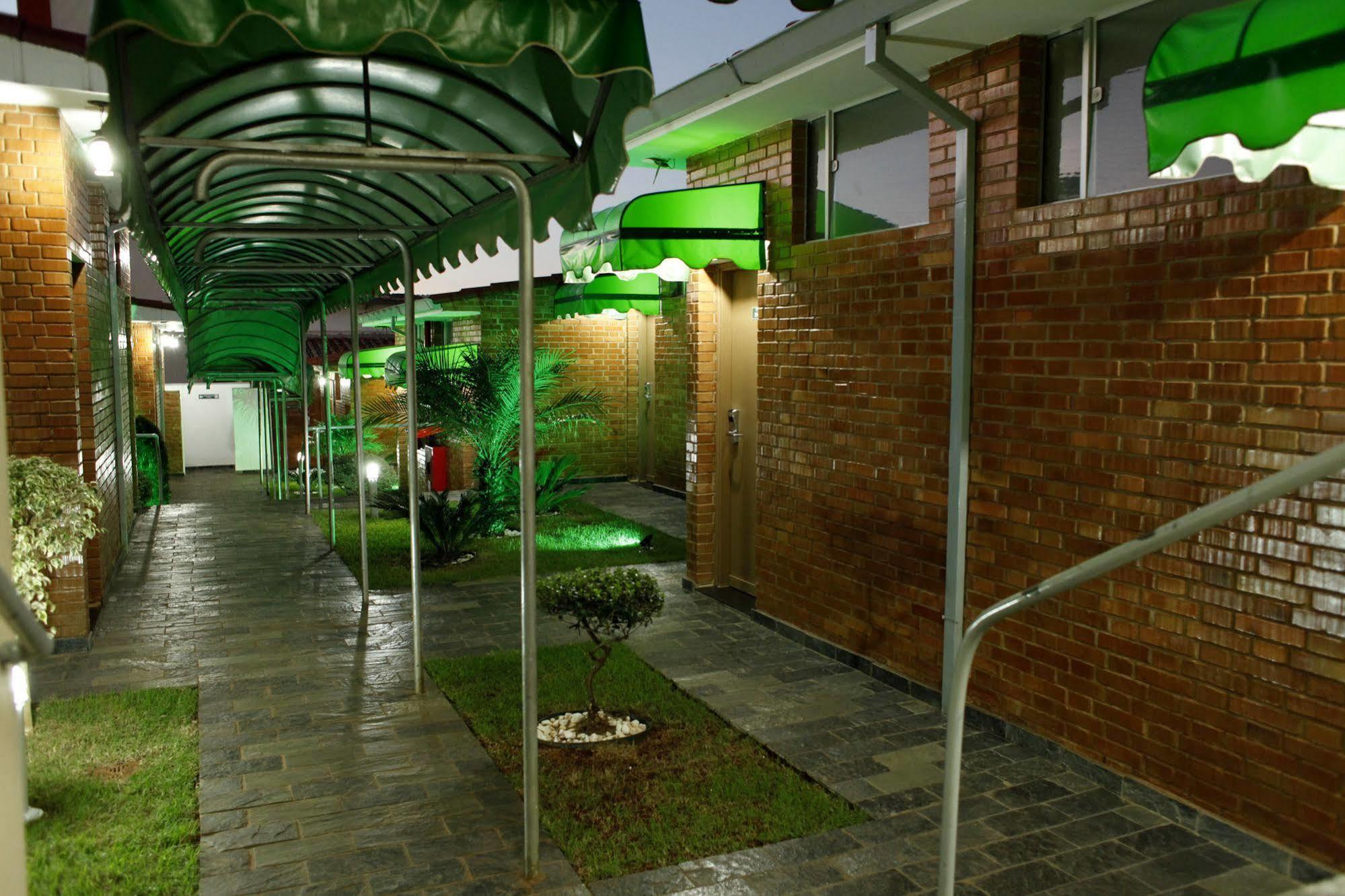 Indaia Hotel São Carlos Exterior foto
